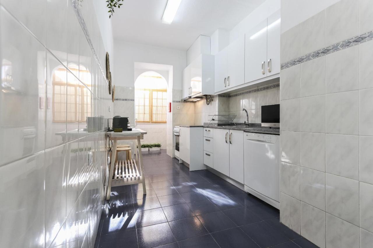 Charming Avenida By Homing Appartamento Lisbona Esterno foto